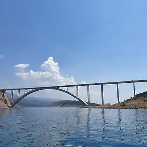 foglaljon itt